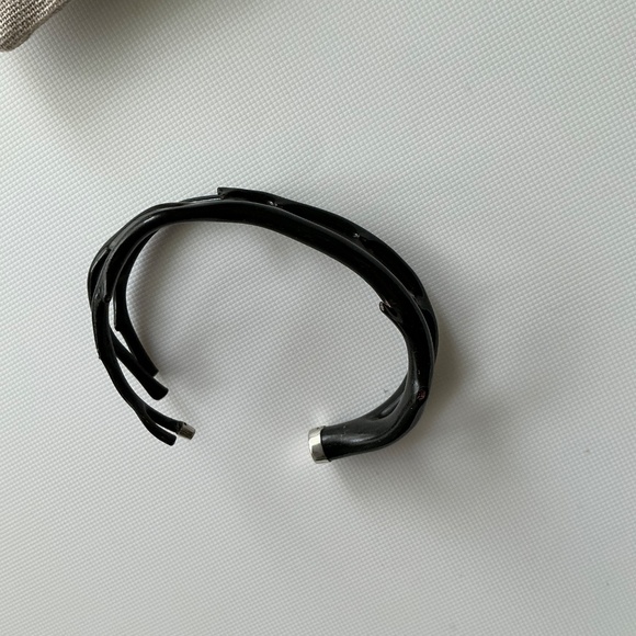 Coral Shaped Black Cuff Bracelet - Picture 2 of 6